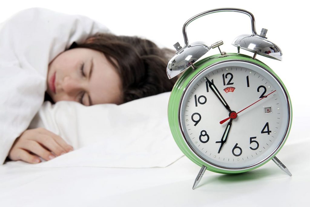 Una deportista durmiendo las horas necesarias. Una deportista durmiendo las horas necesarias.